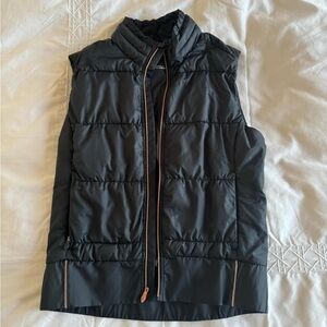 Brooks thermal running vest black and rose gold